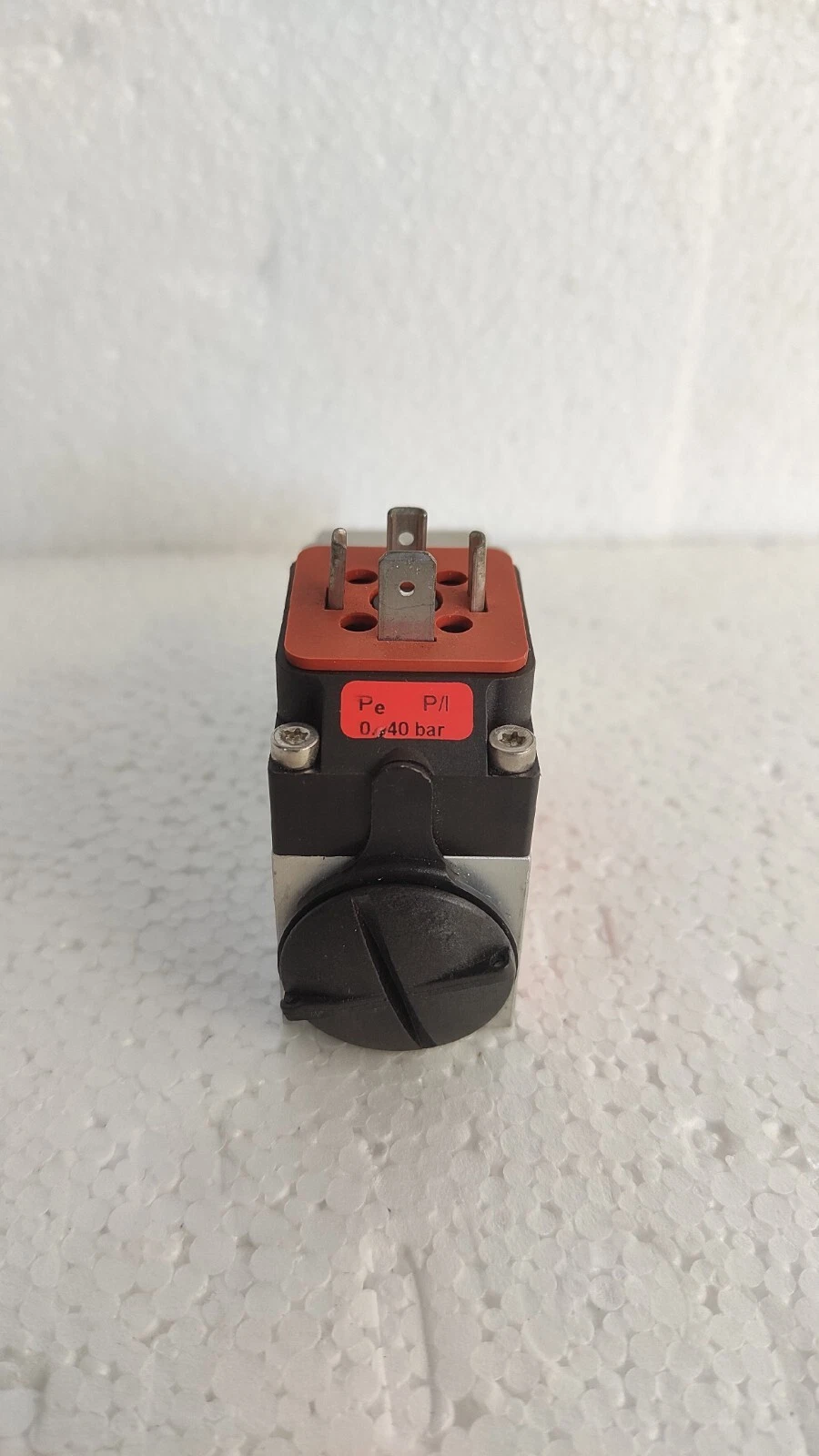 admin/uploads/uploads/Danfoss MBS 5100 Pressure Transmitter_2.webp